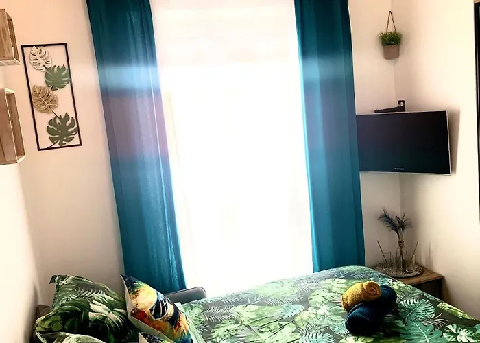 Cosy Climatise Апартаменты *